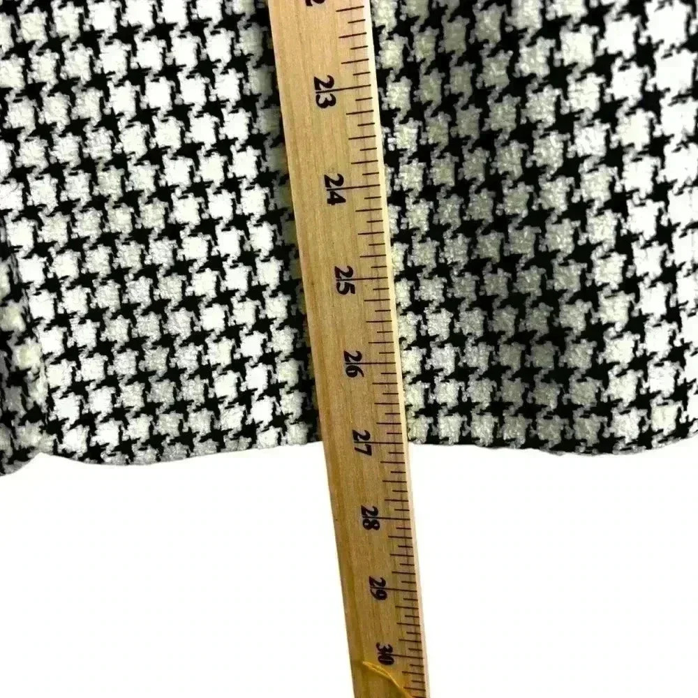 Joan Leslie Vintage Black and White Houndstooth Pattern Blazer Jacket | Size 8 - Picture 6 of 8